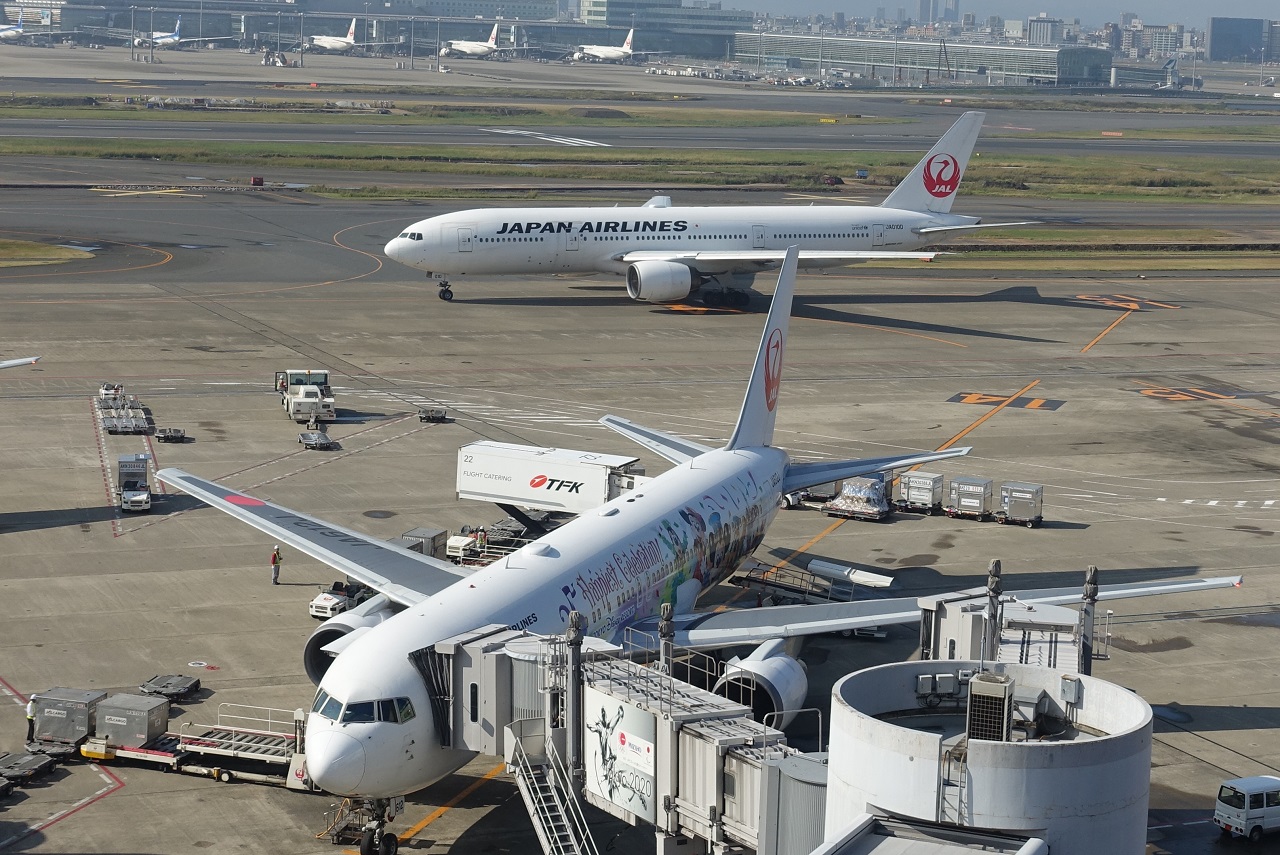 羽田空港JAL