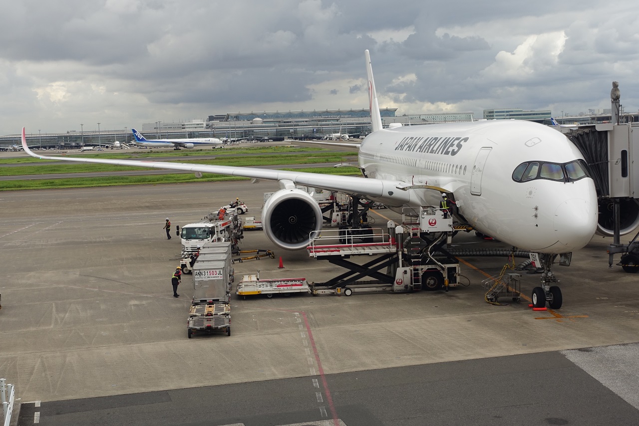 JAL羽田空港